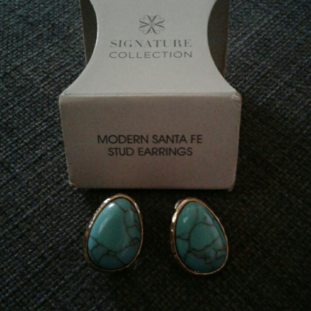 Earings